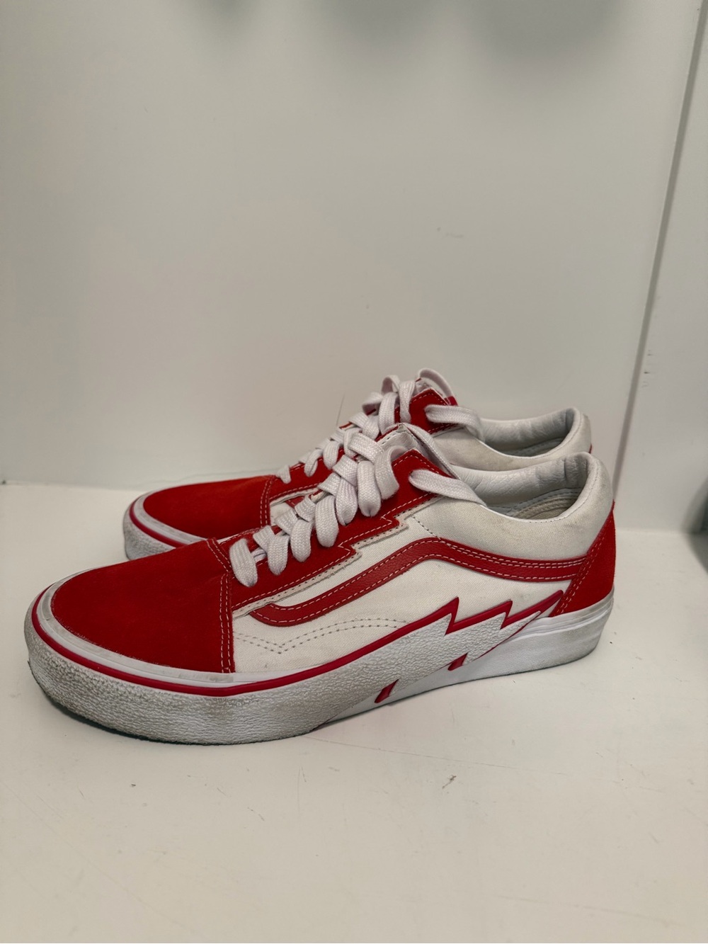 Vans Old Skool Bolt Red White Sneakers Men’s 9